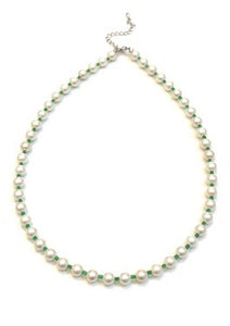 HAZEL PEARL CHOKER