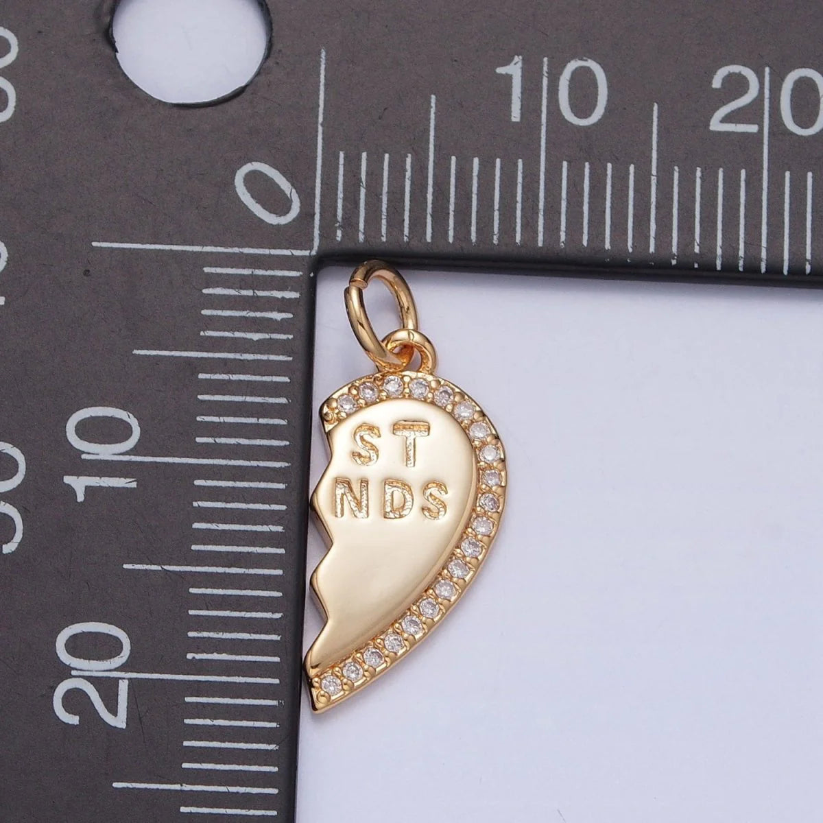 BEST FRIEND HEART 2 PC CHARM