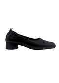 THE ESSENTIAL BLACK HEEL