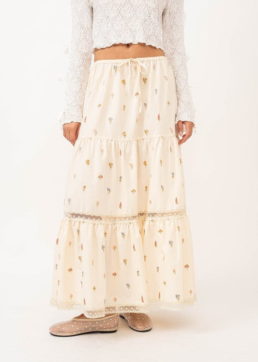 DAISY EMBROIDERED MAXI SKIRT