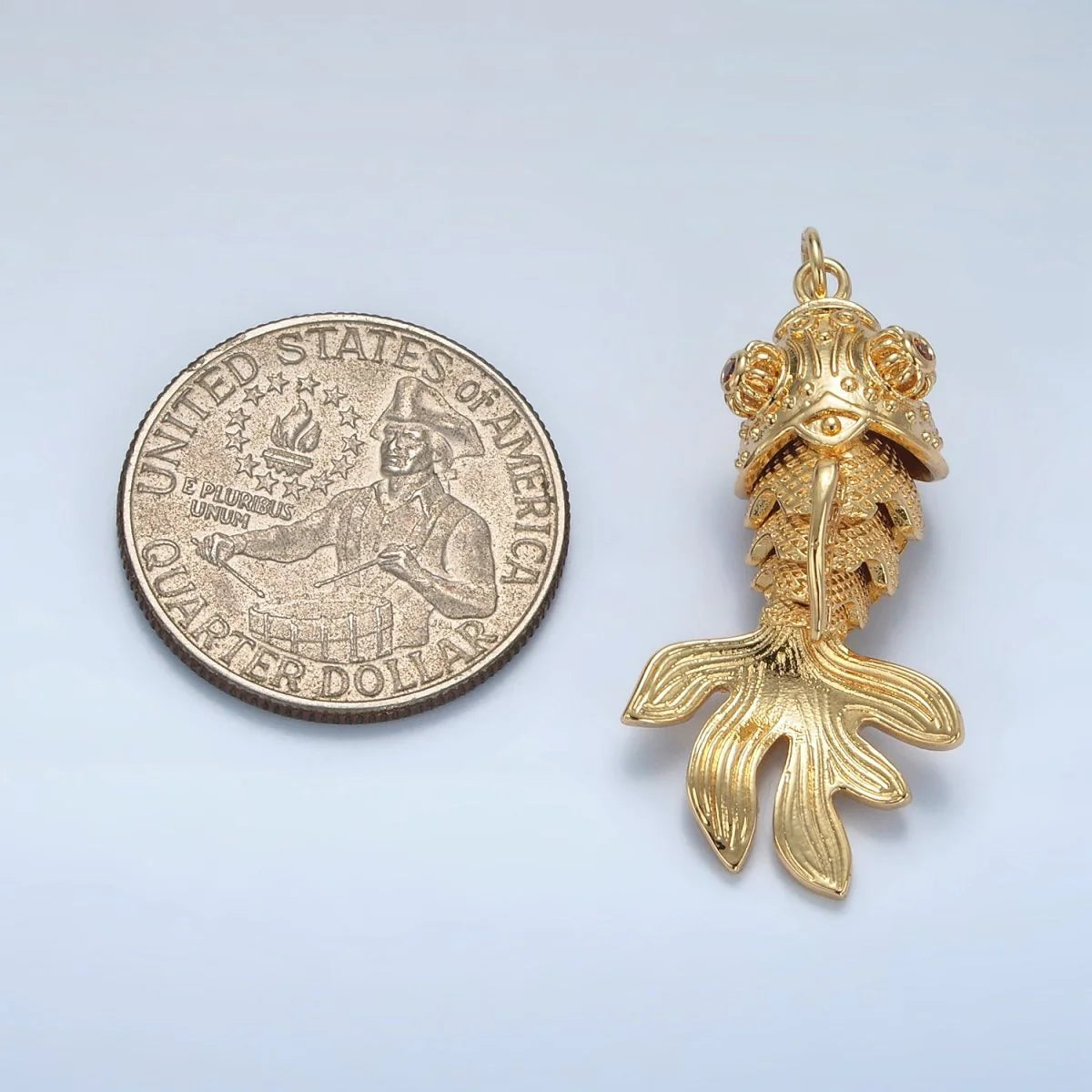 ARTICULATED GOLD FISH CHARM