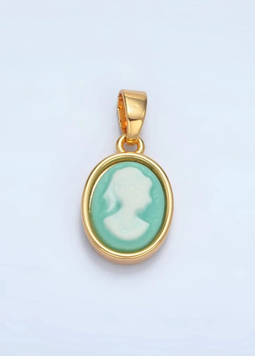 CAMEO CHARM