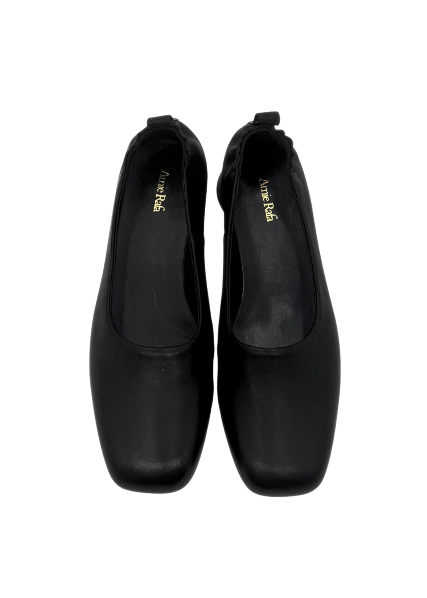 THE ESSENTIAL BLACK HEEL