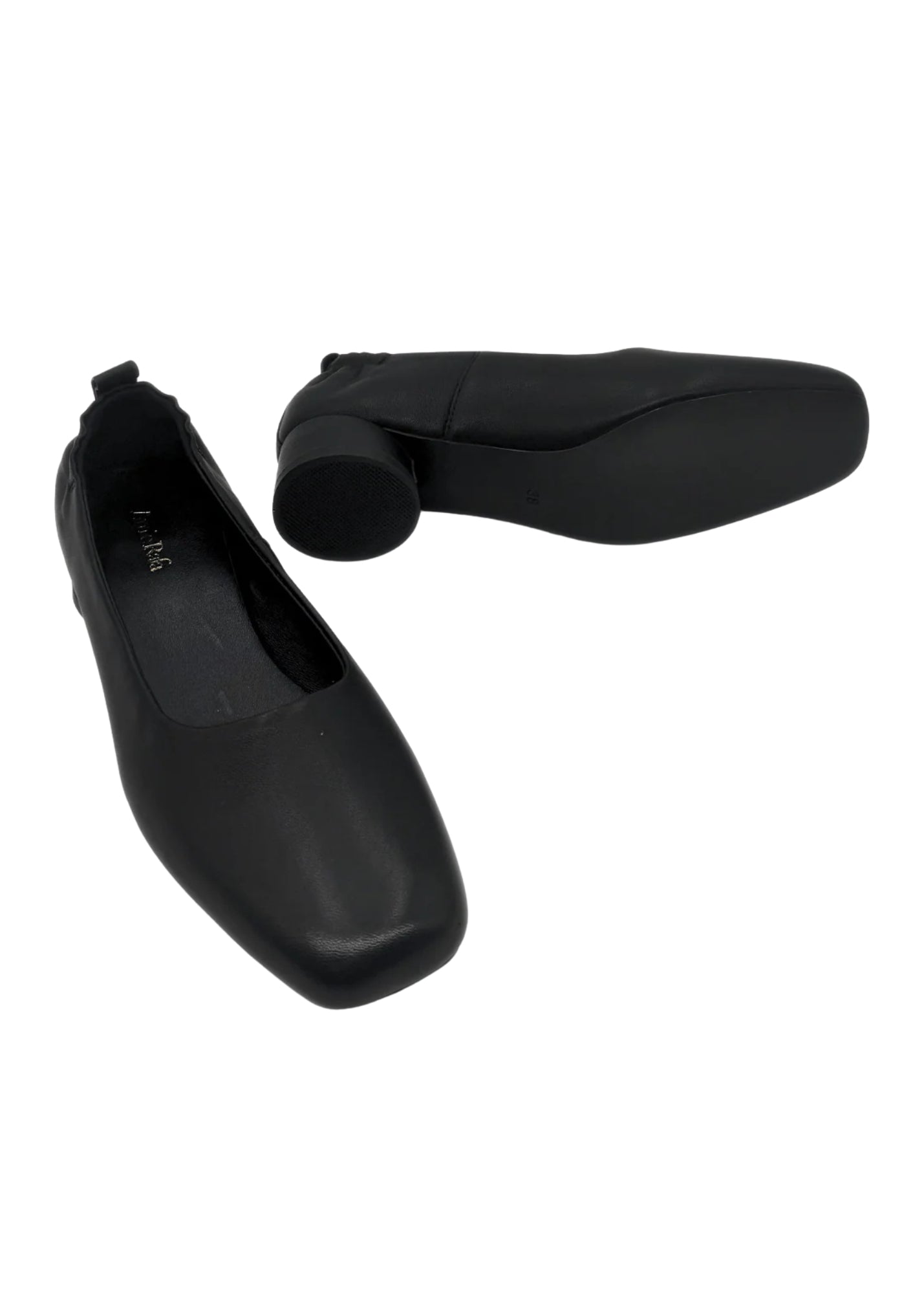 THE ESSENTIAL BLACK HEEL