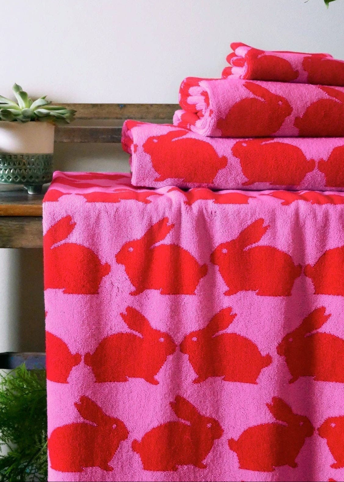 RABBIT BATH TOWELS – Interwoven