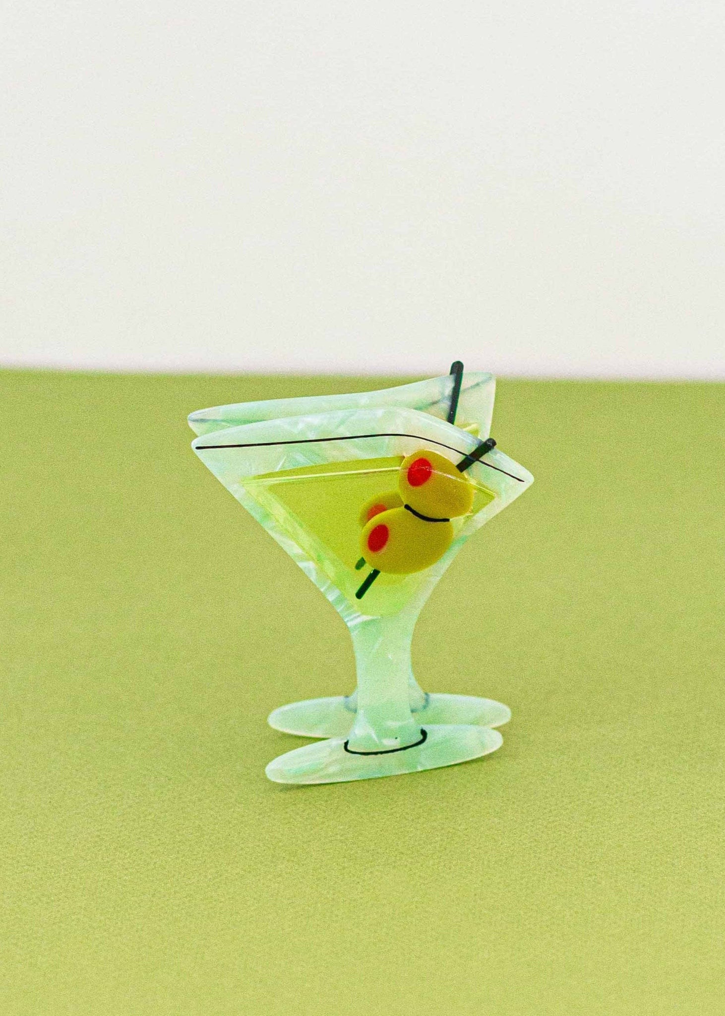 LARGE MARTINI HAIR CLAW CLIP