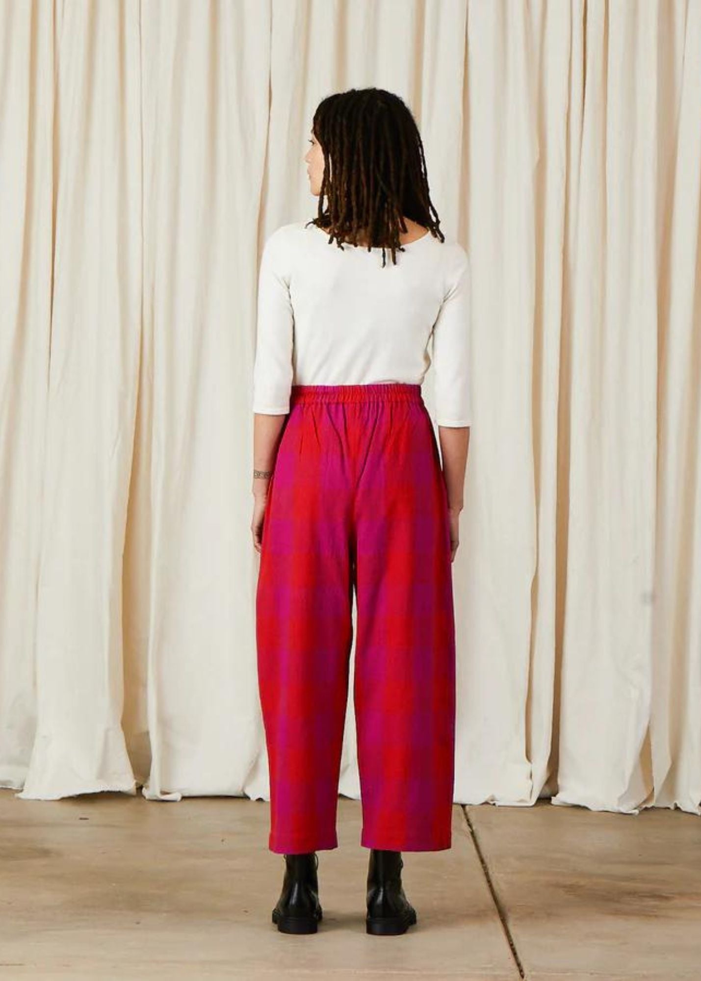 ALI GOLDEN PLAID ELASTIC PANT