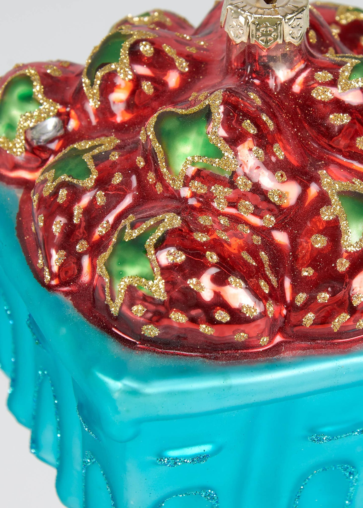 GLASS STRAWBERRY ORNAMENT