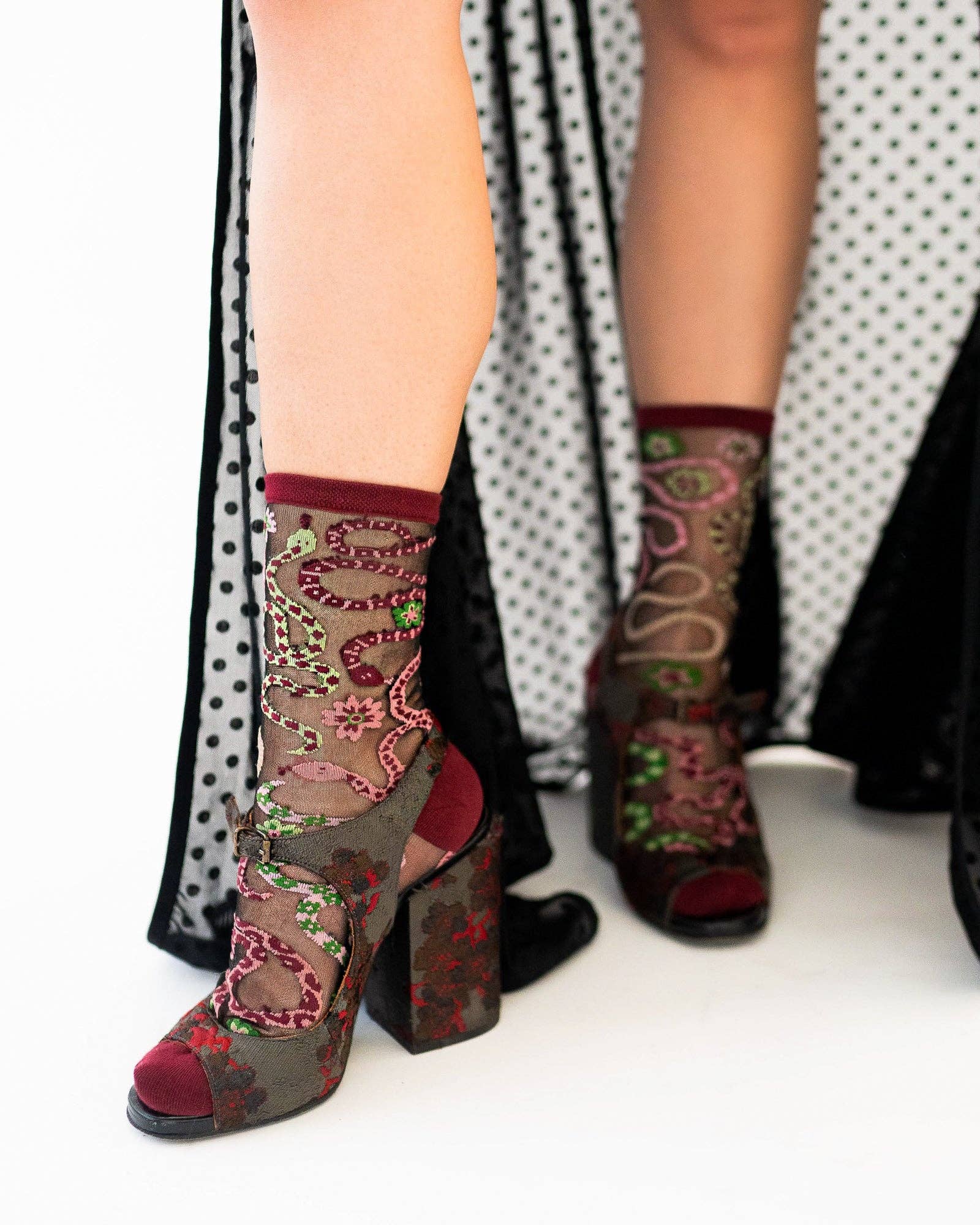 SNAKE FLORA SHEER CREW SOCKS