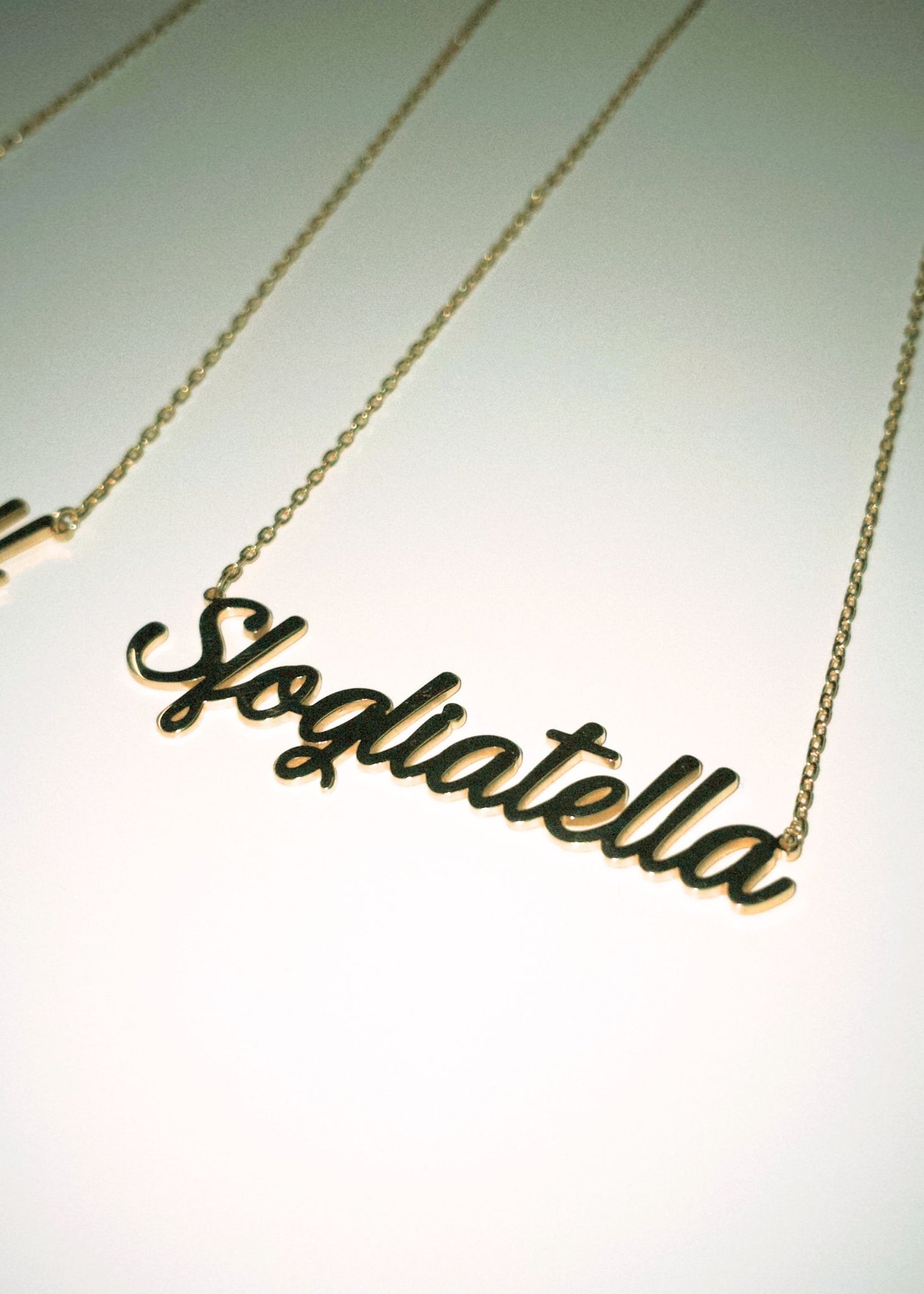 SFOGLIATELLA NECKLACE