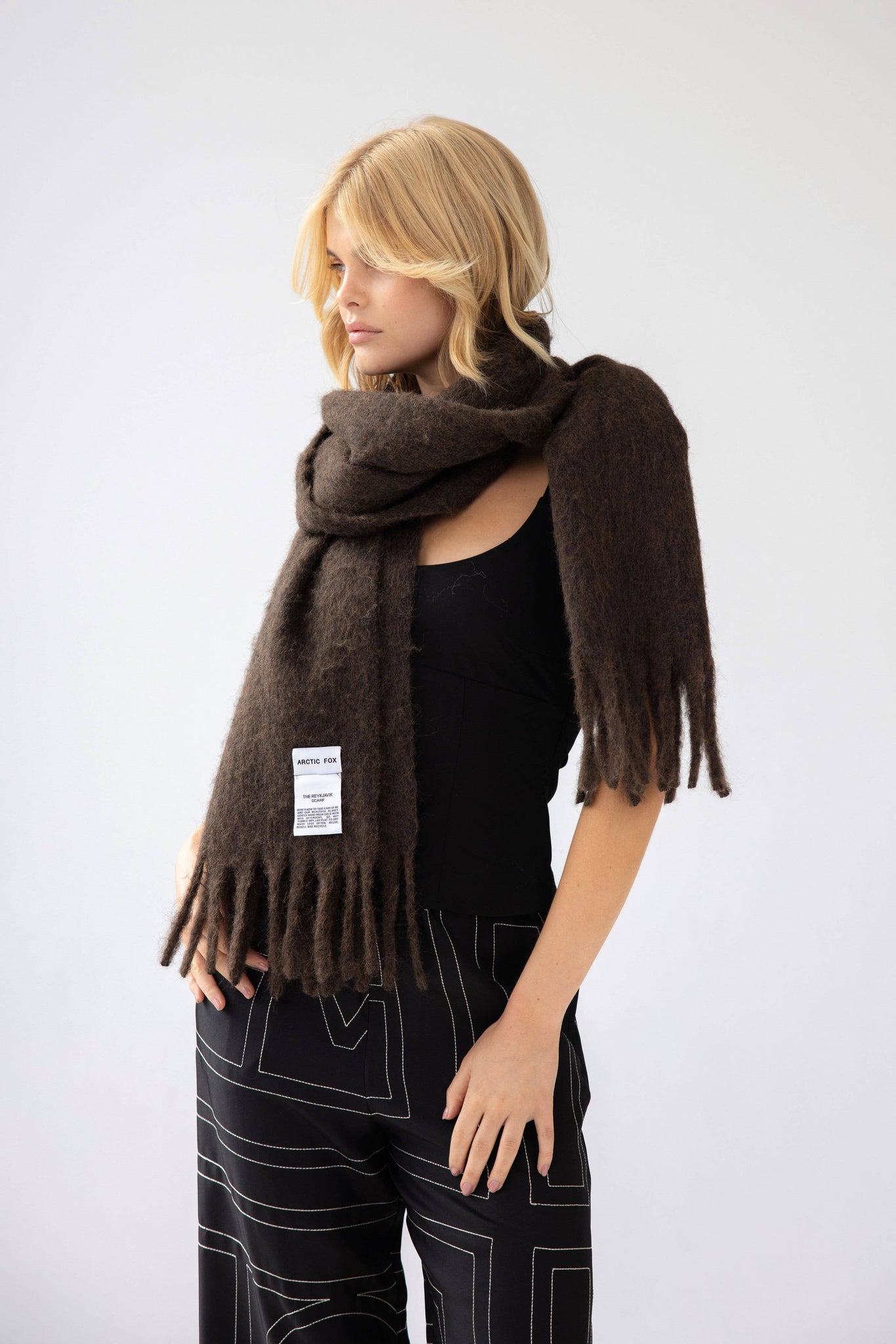 COCOA SIGNATURE WOOL SCARF