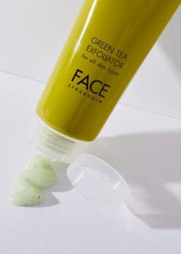 FACE STOCKHOLM GREEN TEA EXFOLIATOR