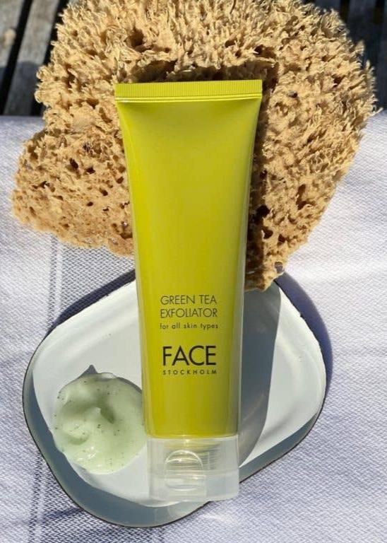 FACE STOCKHOLM GREEN TEA EXFOLIATOR