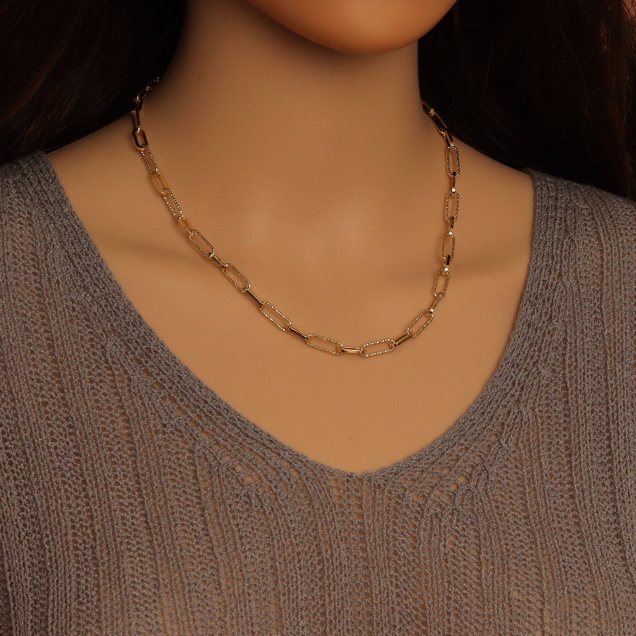 NECKLACE 33 | 16"