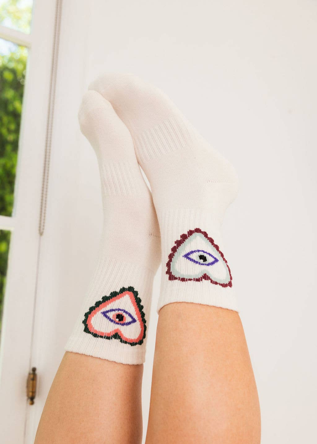 HEART EYES SOCKS