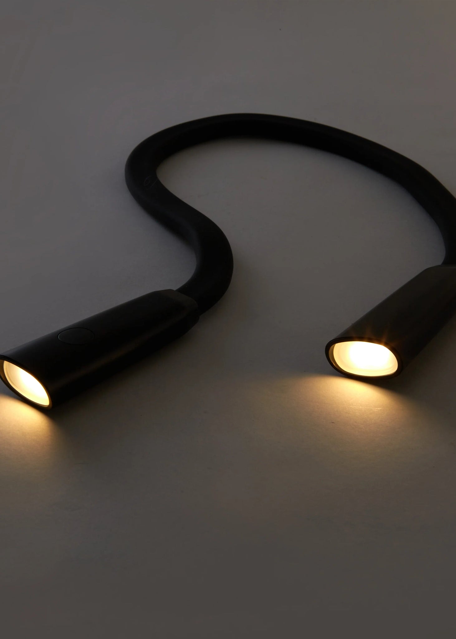 HANDS FREE FLEXIBLE BOOK LIGHT GIFT