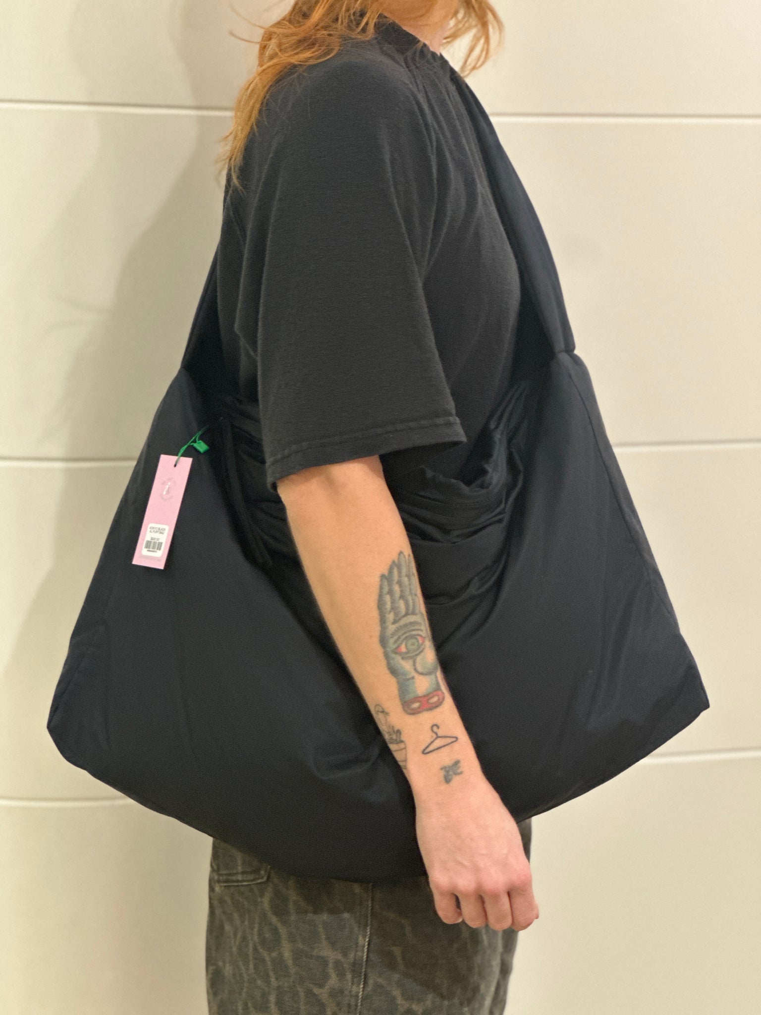 KOKYO BLACK XL PUFF BAG