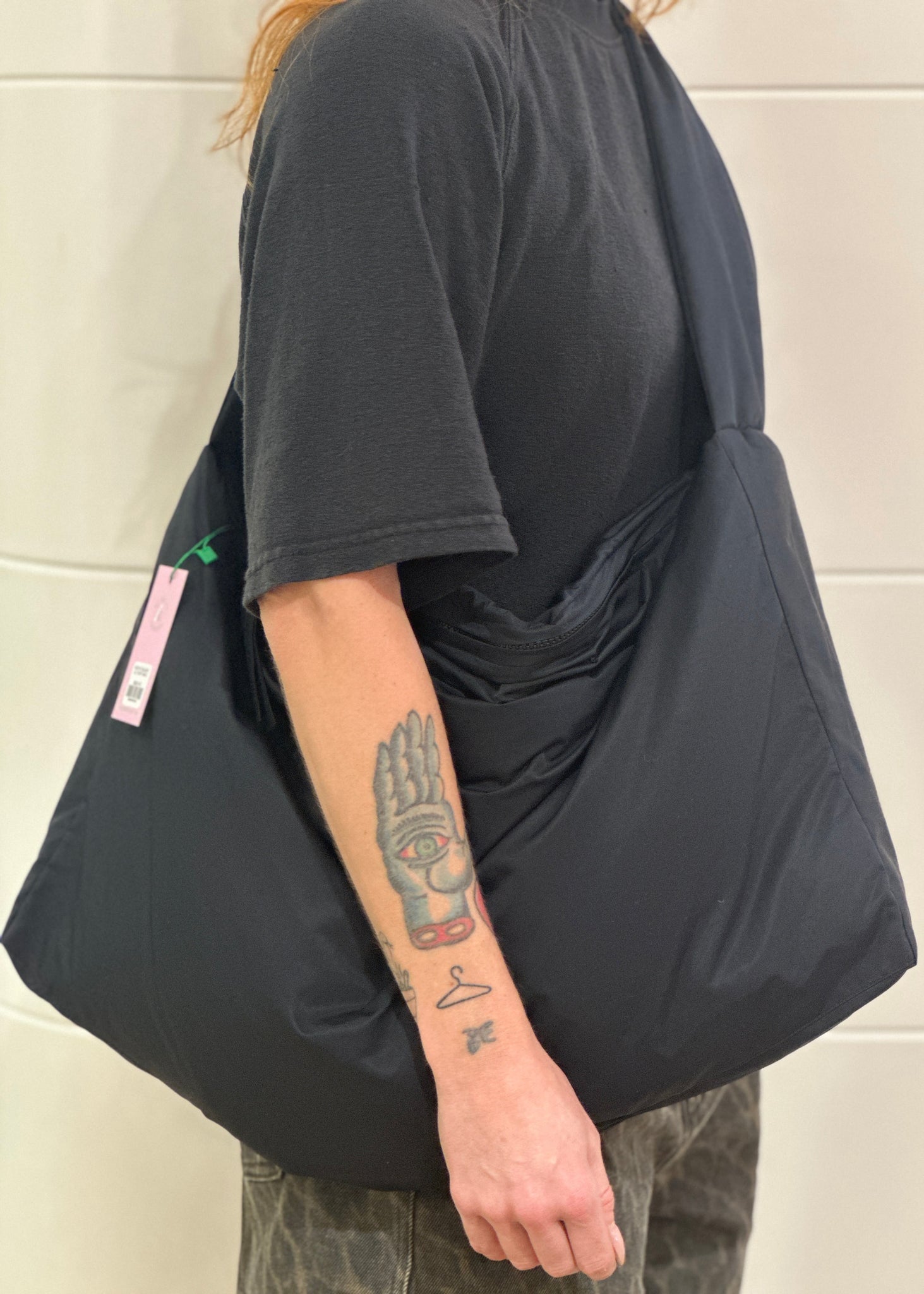 KOKYO BLACK XL PUFF BAG