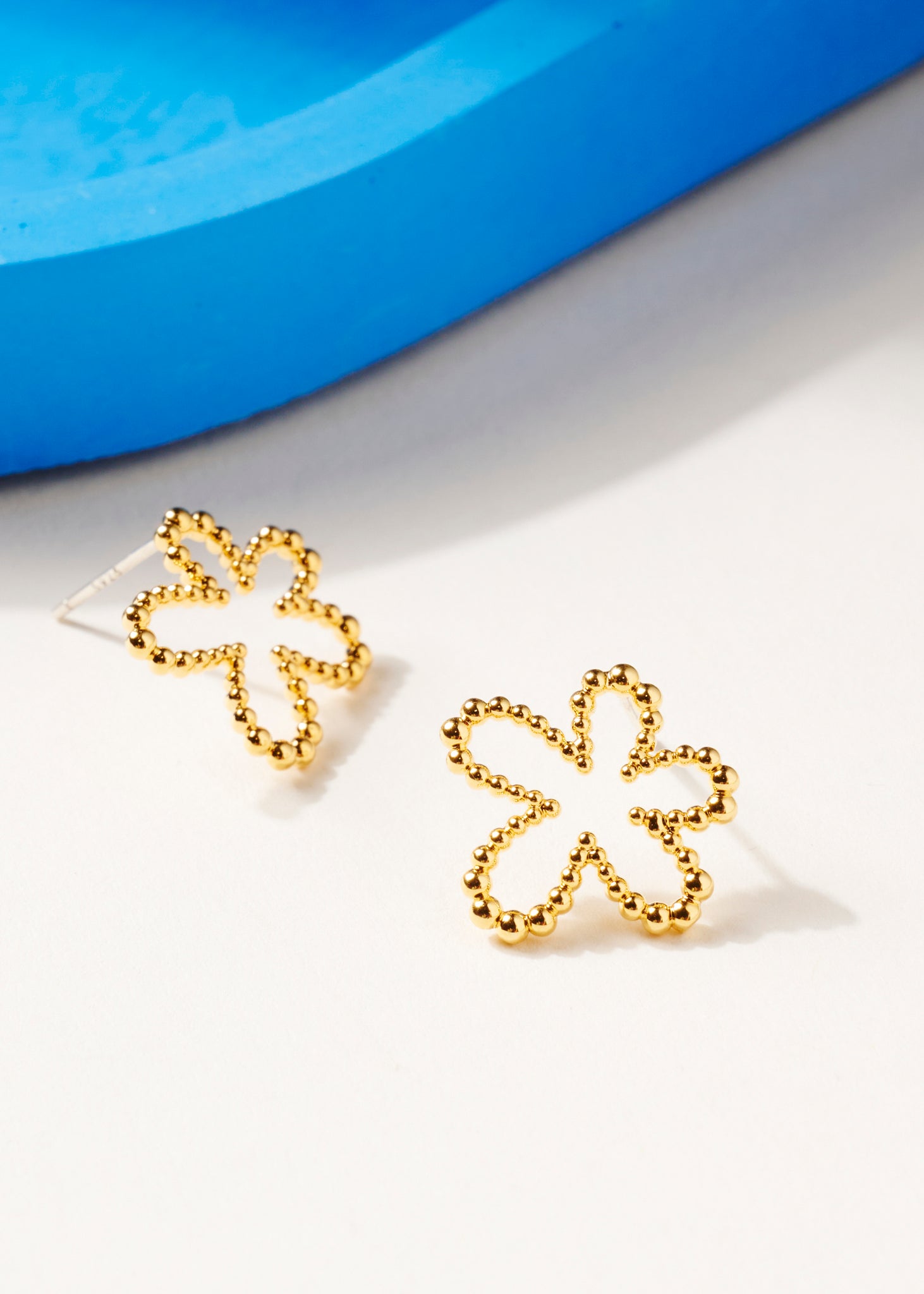 SOFI FLOWER STUD SET