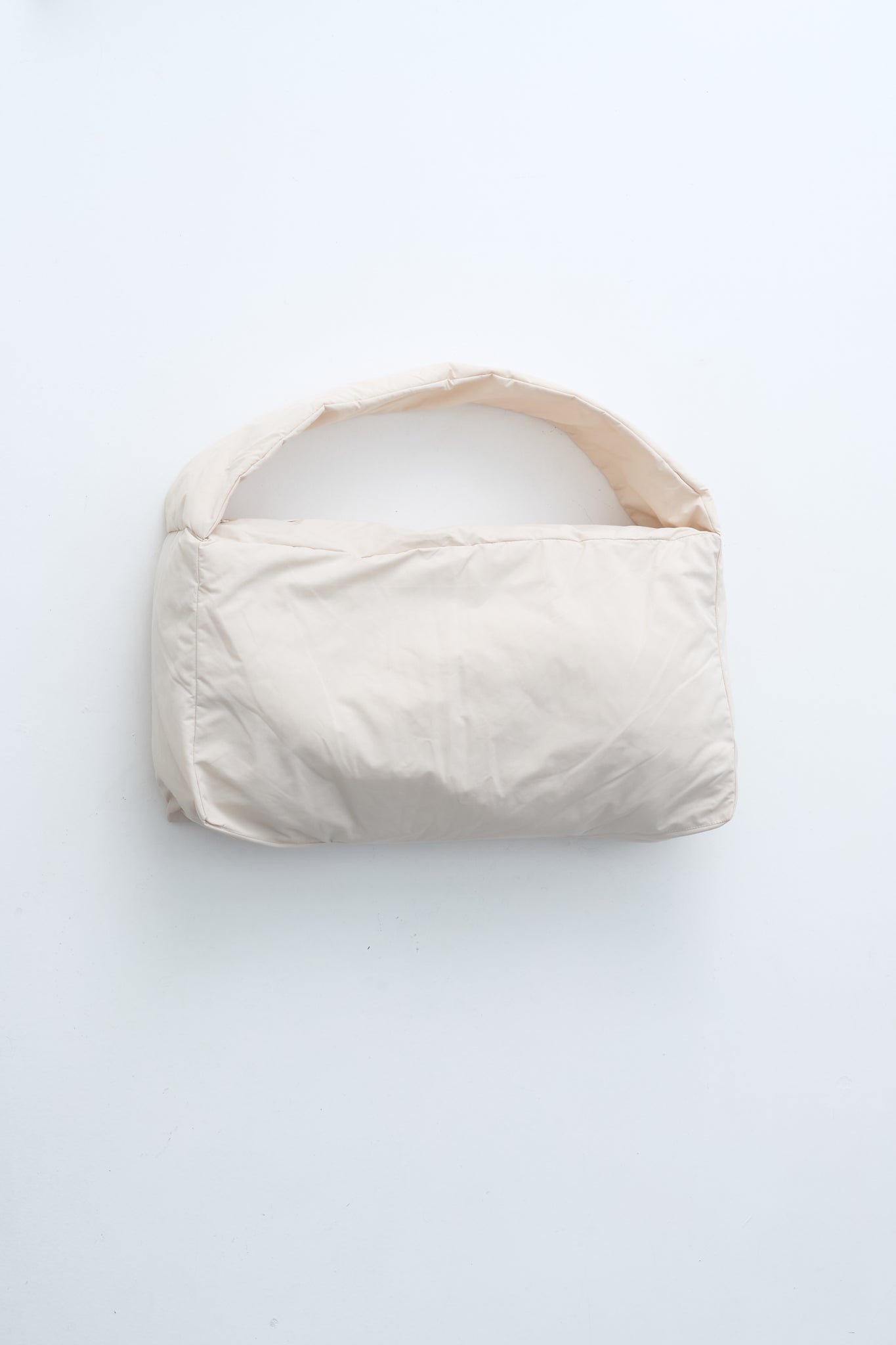 KOKYO BEIGE XL PUFF BAG