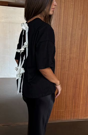 BOW-TIE-BACK TEE