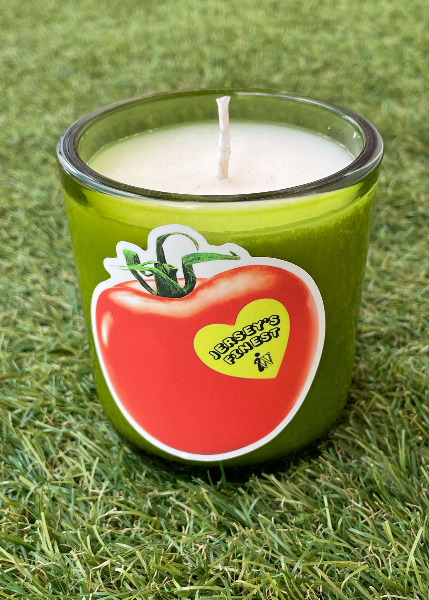 JERSEY'S FINEST TOMATO LEAF CANDLE