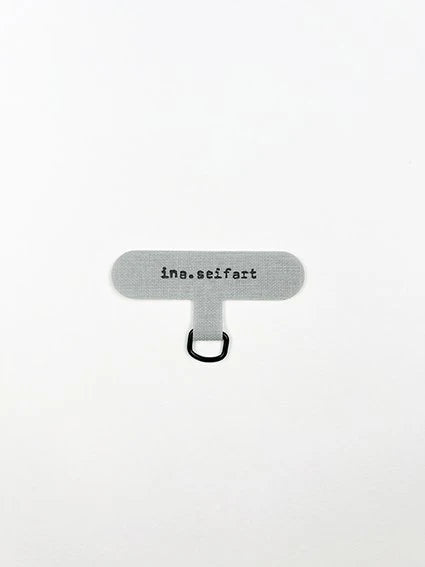 SMALL BEADED PHONE NECKLACE AND ADAPTER