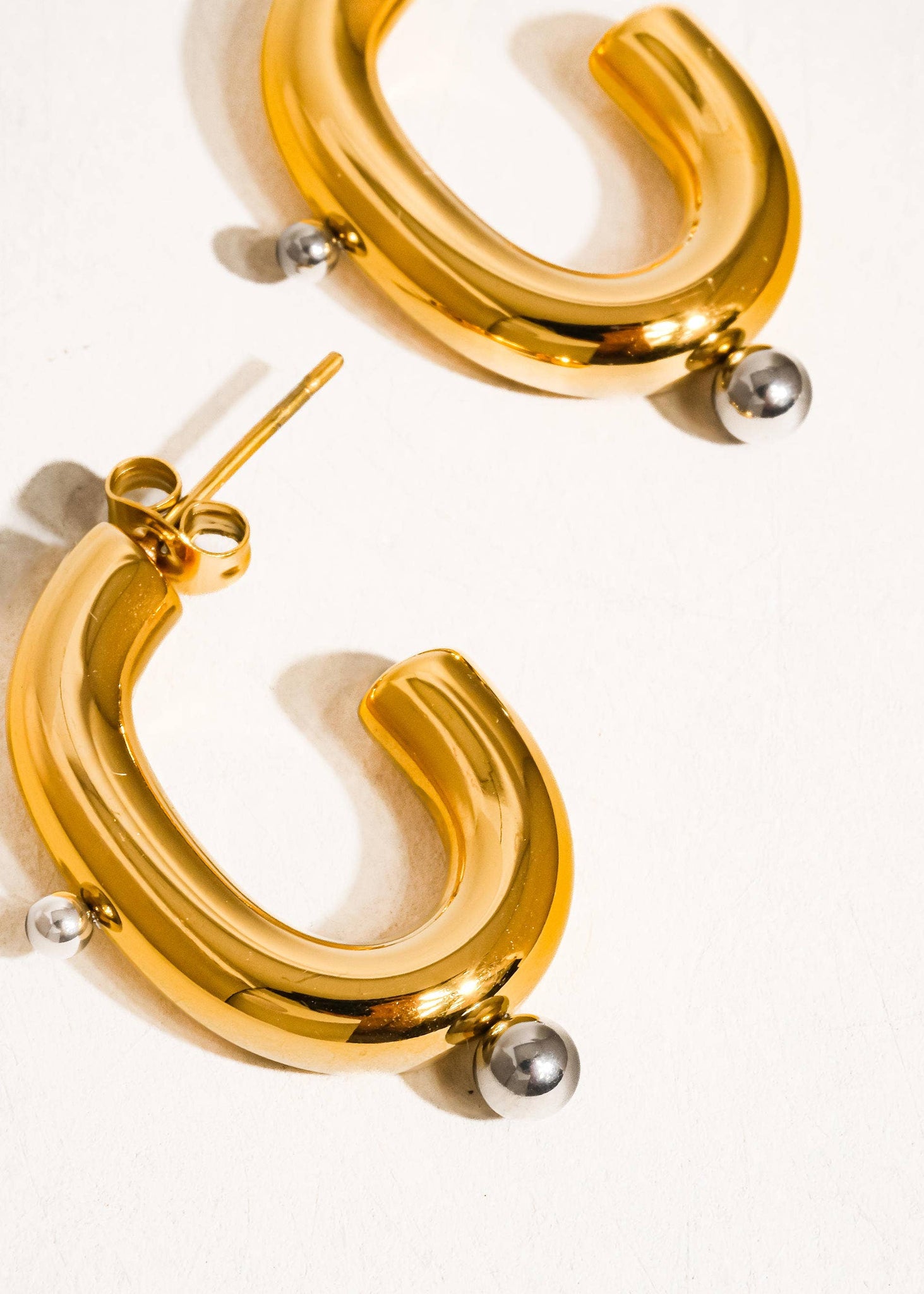 ALSACE TWO TONEF HOOP EARRINGS