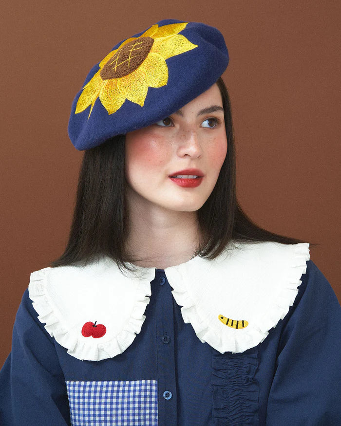 KINA AND TAM X DAVID ROSS LAWN COTTAGECORE BERET – Interwoven display picture 1