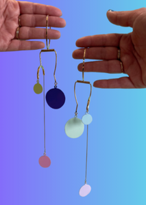 MOBILE HOOP EARRINGS
